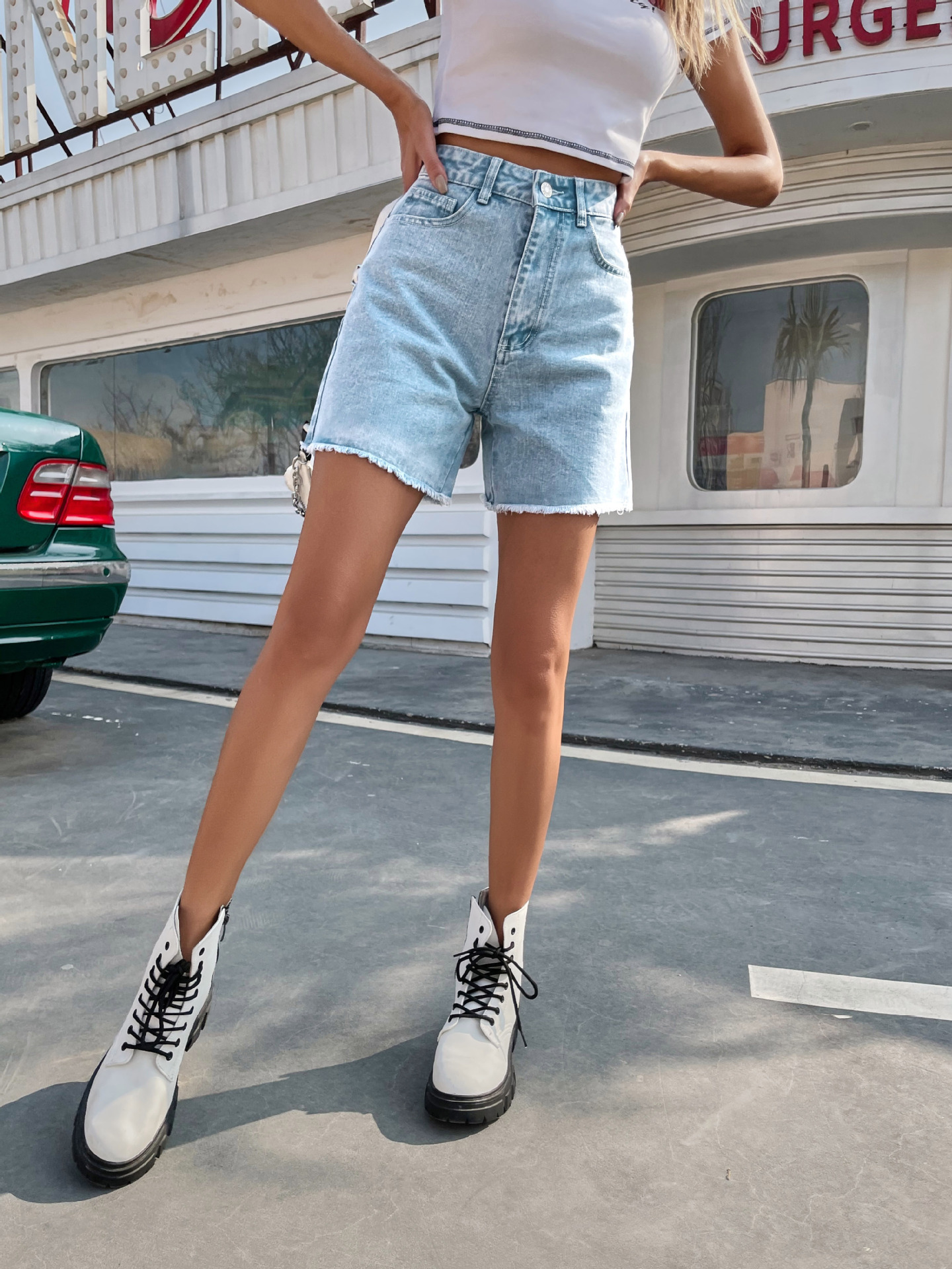 ​​Women's High-Waisted Denim Shorts – Slimming Loose Fit Casual Shorts In Classic Black & Blue​​_ecoleips.com