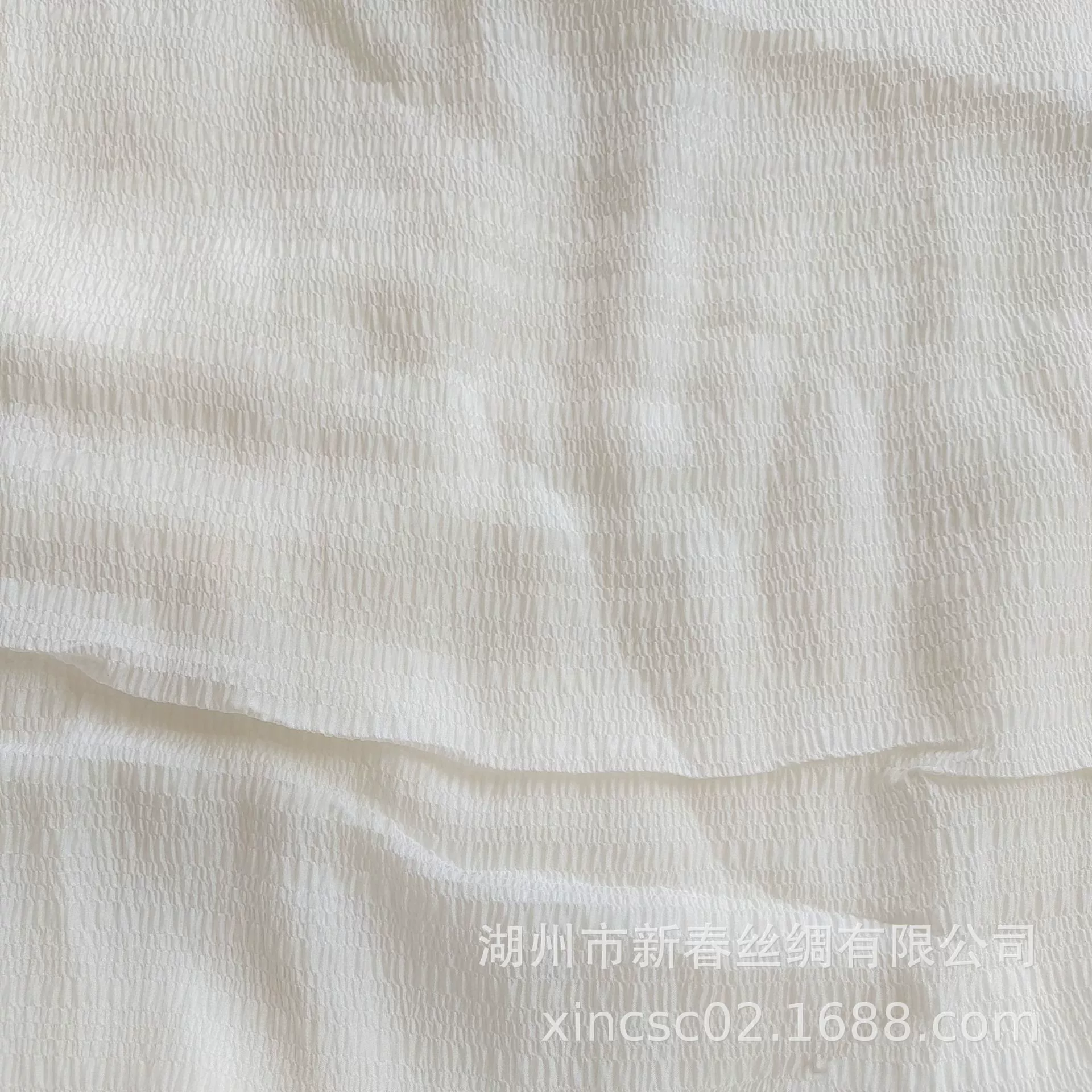 Silk elastic cloth