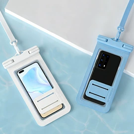 收纳盒;衣钩/挂钩;衣架