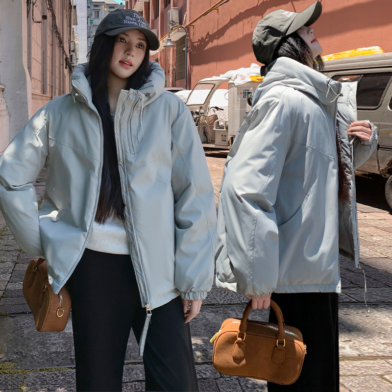 Casual de moda con capuzas de algodón ropa de asalto para mujeres invierno nuevo 2025 moda nueva chaqueta de declive de edad