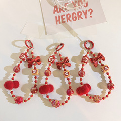 高顏值紅色蝴蝶結毛絨串珠鏈條短款手機掛繩腕帶式包包飾品鑰匙扣