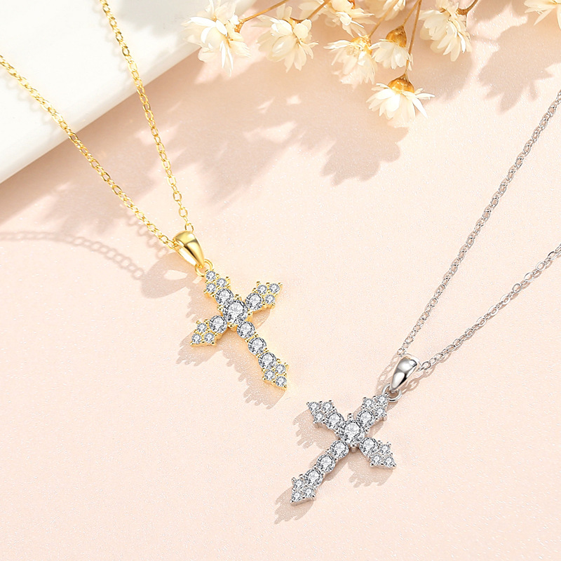 Nuevo collar 925 collar de cruz de plata Europa, América, Amazon, venta caliente transfronteriza, collar de circón, otoño e invierno no se desvanece