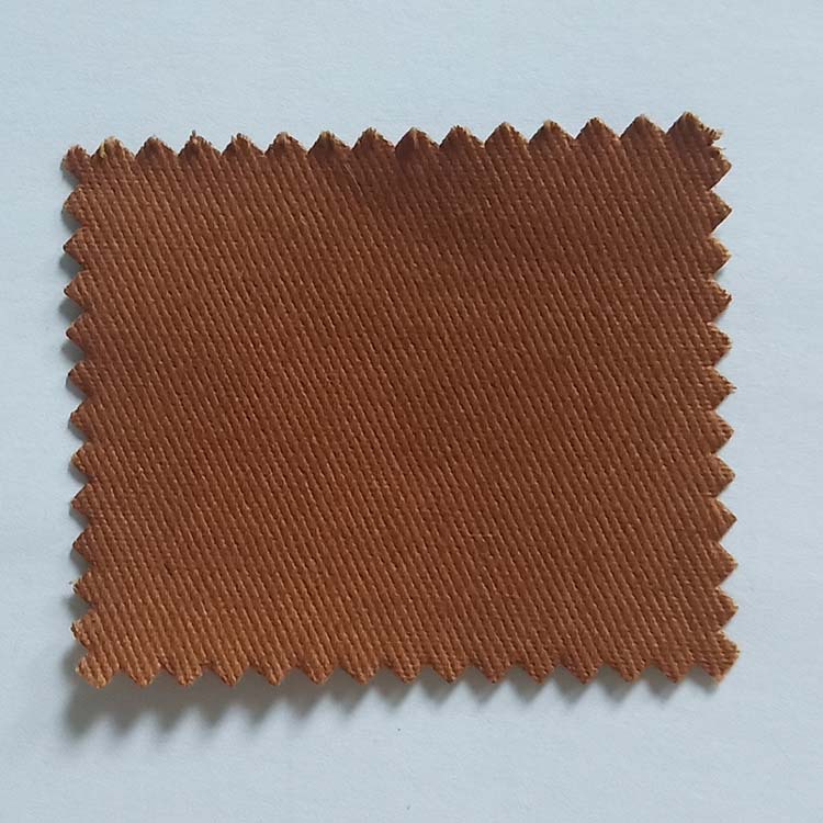 Precio de fábrica de tela de algodón tejido de color sólido suave tela de camisa 100% algodón cepillado impermeable