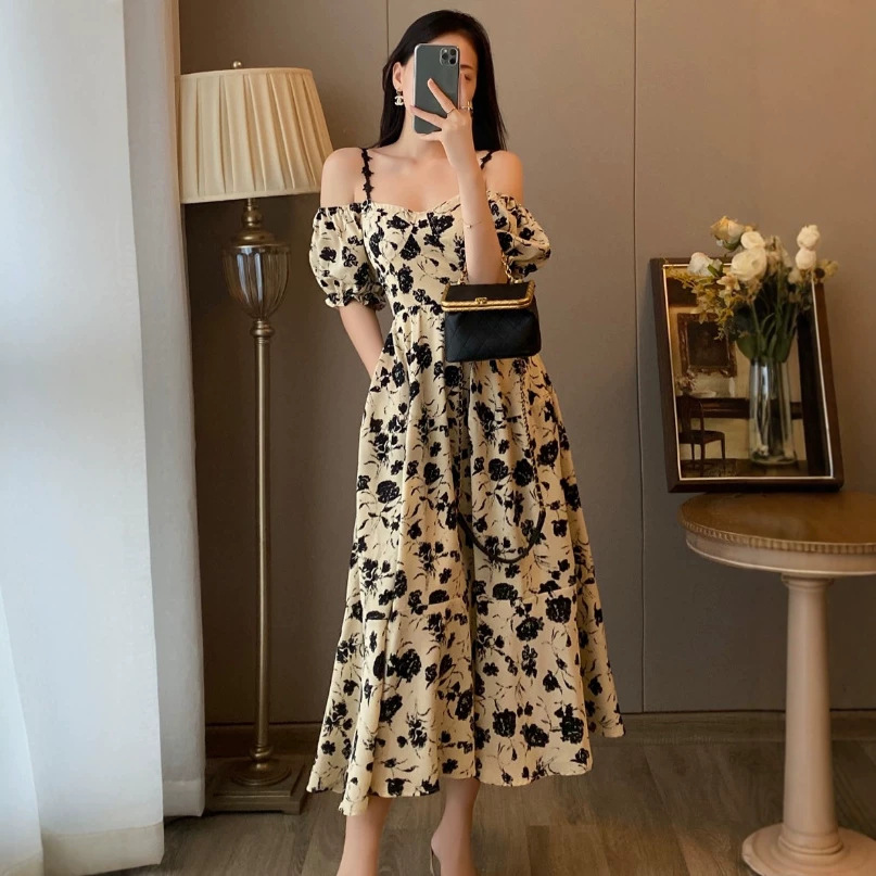 Sexy and Alluring Floral Off-Shoulder Spaghetti Strap Dress for Women, Summer French Retro Slim-Fit Long Dress