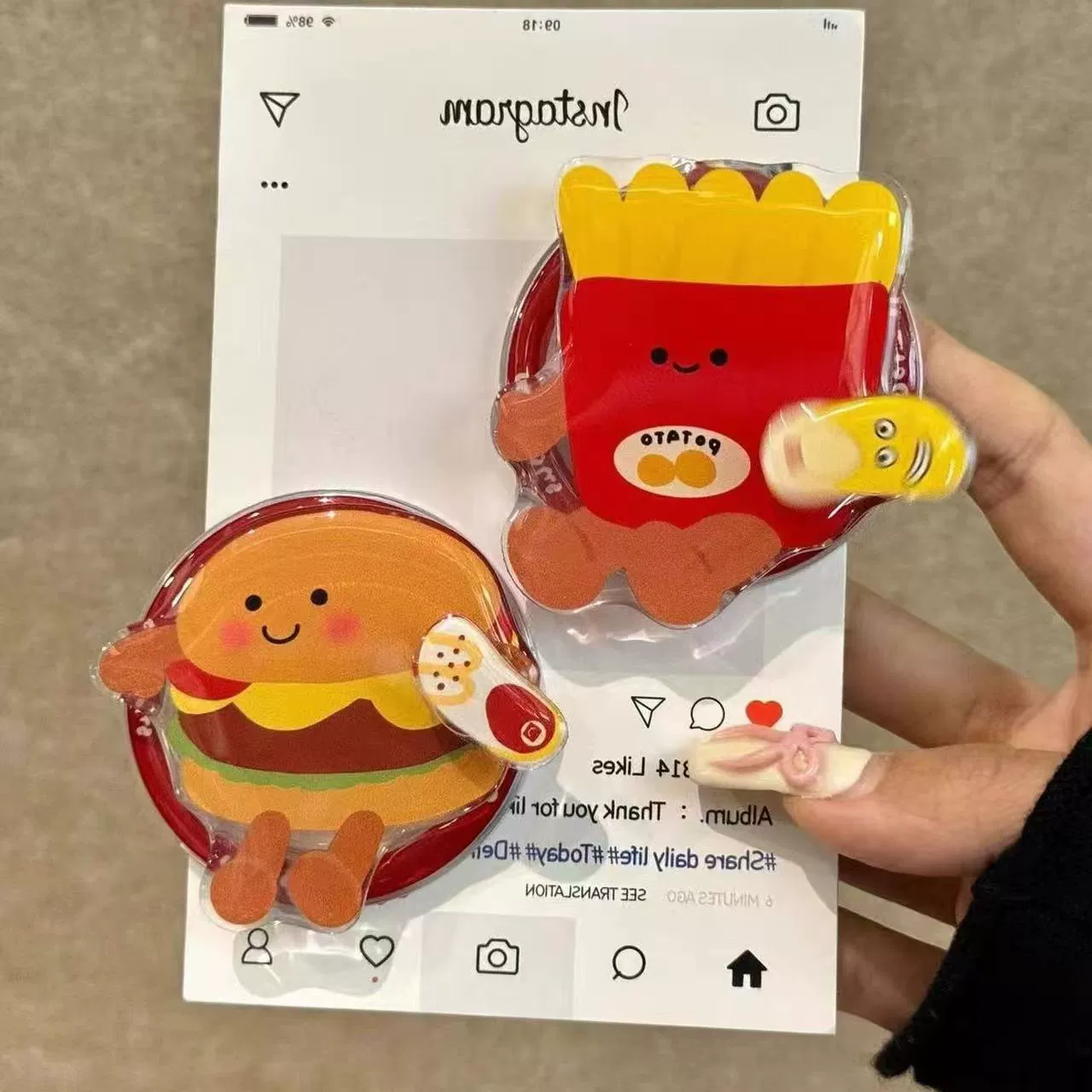 Магнитная подставка, стильная и креативная, дизайн картошки фри и бургеров, вращающаяся подставка, телескопическая, складная, универсальный держатель для телефона, популярная модель в интернете.