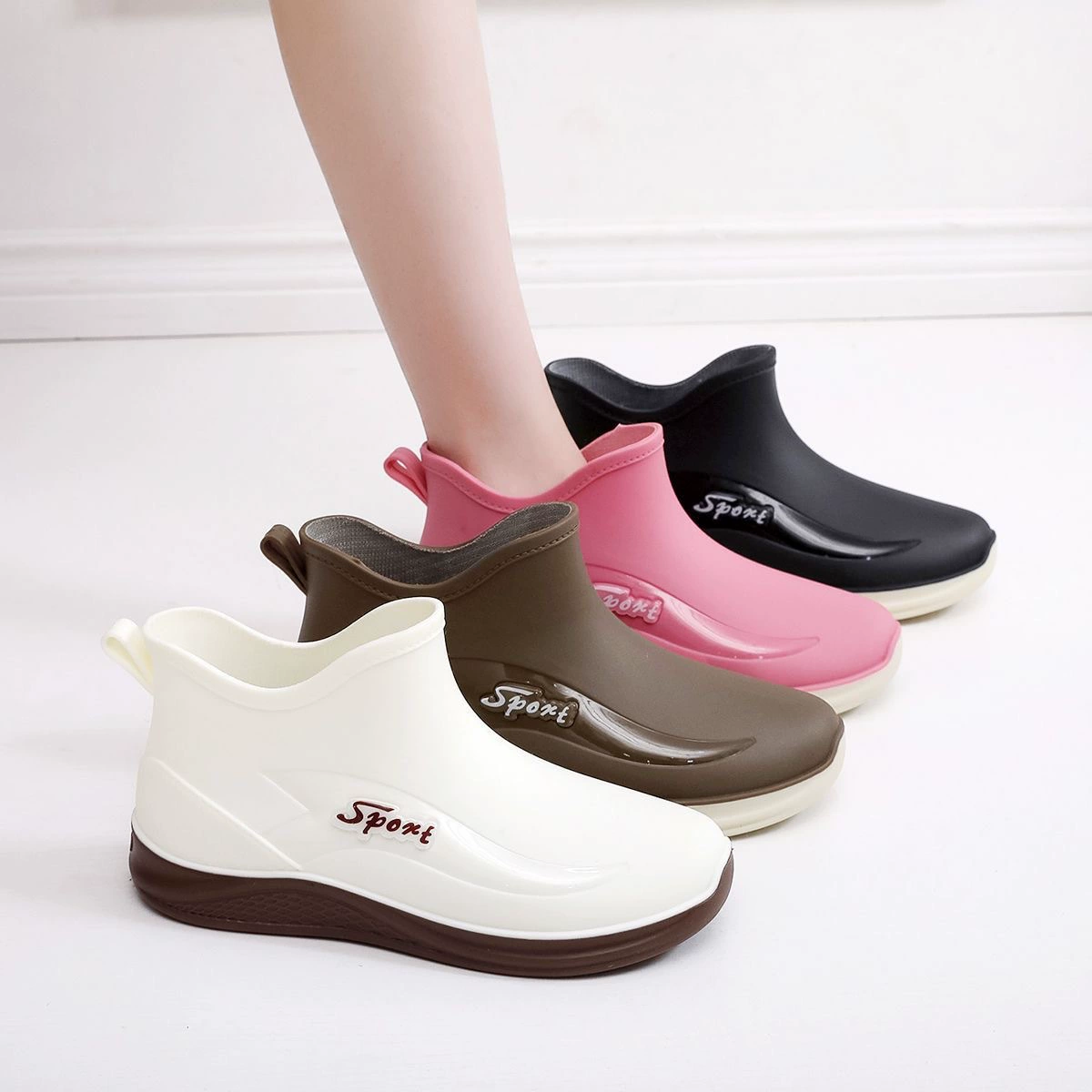 Модные дождевики женские нескользящие водонепроницаемые короткие водяные туфли легкие мягкие сапоги дождя