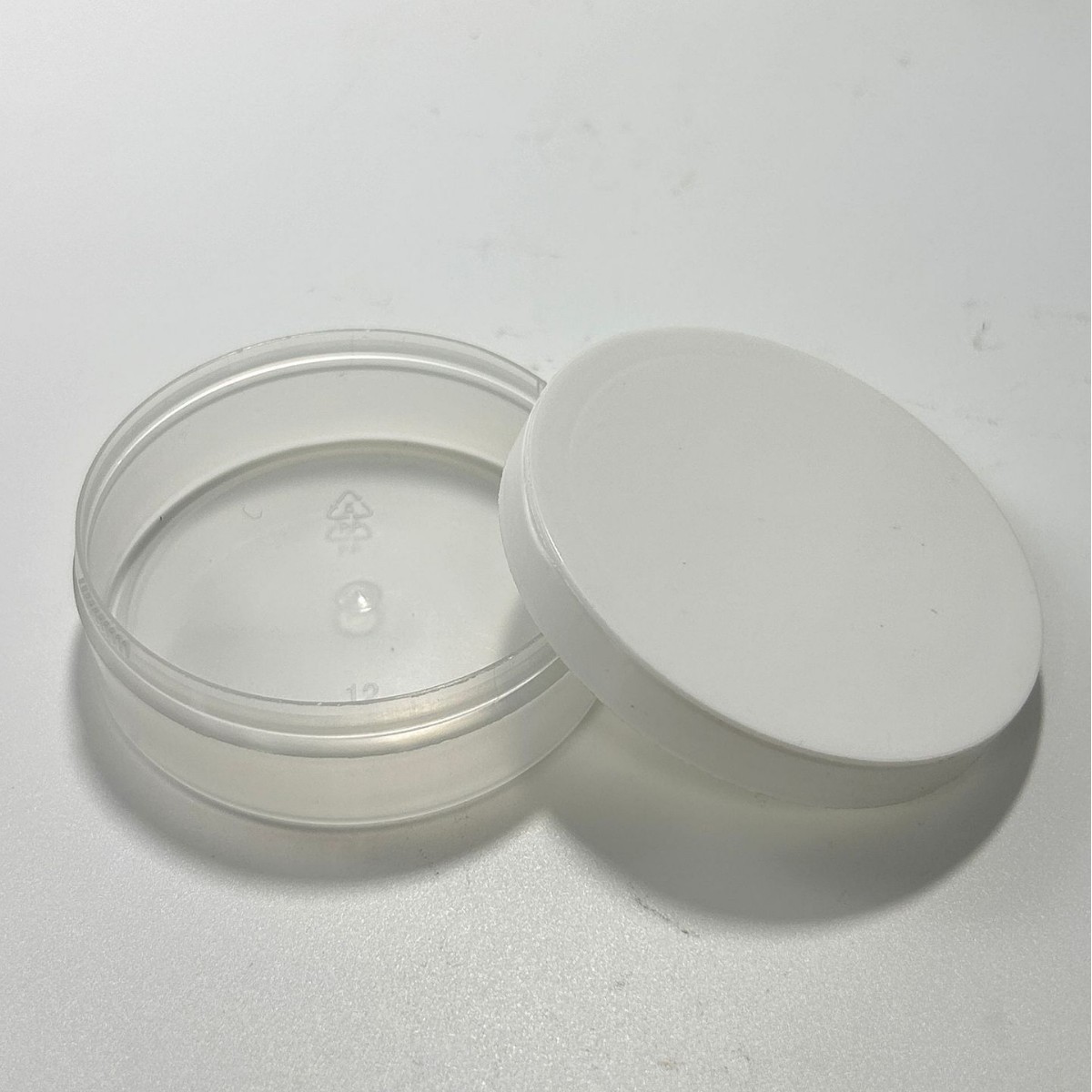 口含烟塑料罐PP塑料包装罐马桶盖尼古丁牙烟唇鼻烟盒透明便携包装