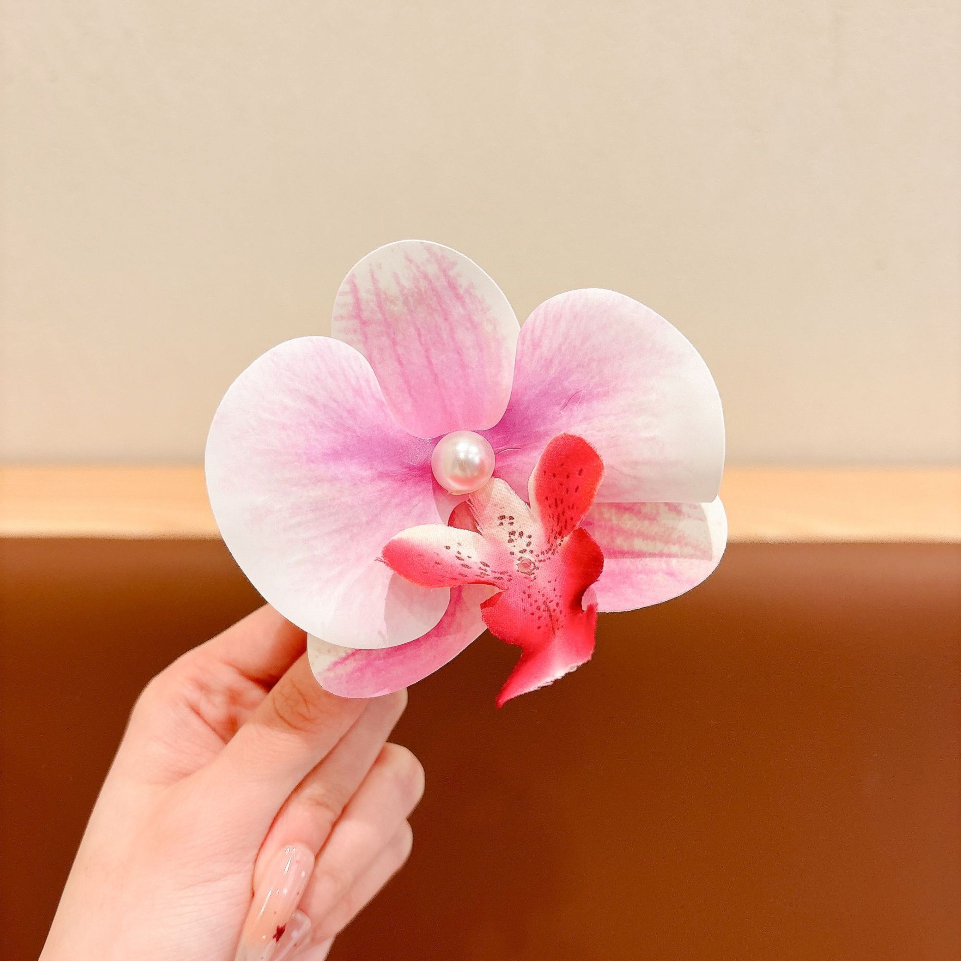 Orquídea de alto nivel de atmósfera, orquídea de mariposa, rascar, pinzas de cabello teñidas, pinzas de cabello rotas, adornos de cabello de mujer, toque de estilo de flores