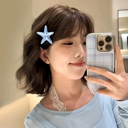 Adorable starfish hair clip with a sweet seaside vacation style, side-swept bangs hair clip, summer sweet girl hair accessory and headpiece