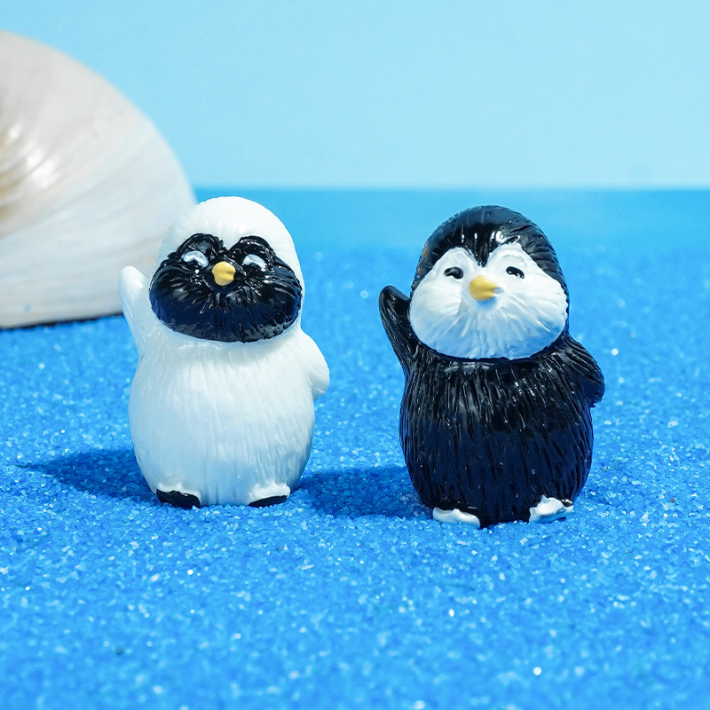 Micro paisaje de musgo decoración de escena de nieve nuevo lindo pingüino blanco y negro resina de pingüino adorno de animales de dibujos animados con