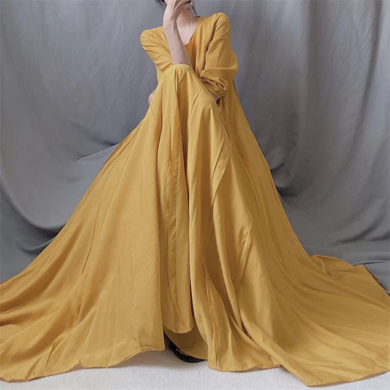 2023 Spring and Autumn Minimalist Extra Long Ankle-Length Dress with Large Hem, Frayed Edges, Patchwork, Heavy Craftsmanship, Round Neck, Long Sleeves, Loose Fit 2023 Spring and Autumn Minimalist Extra Long Ankle-Length Dress with Large Hem, Frayed Edges, Patchwork, Heavy Craftsmanship, Round Neck, Long Sleeves, Loose Fit