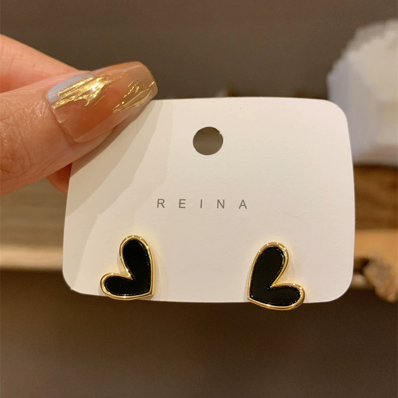 Серебряная игла, дизайнерские черные серьги, образец серебро 925, корейский стиль, тренд сезона, простой и элегантный дизайн