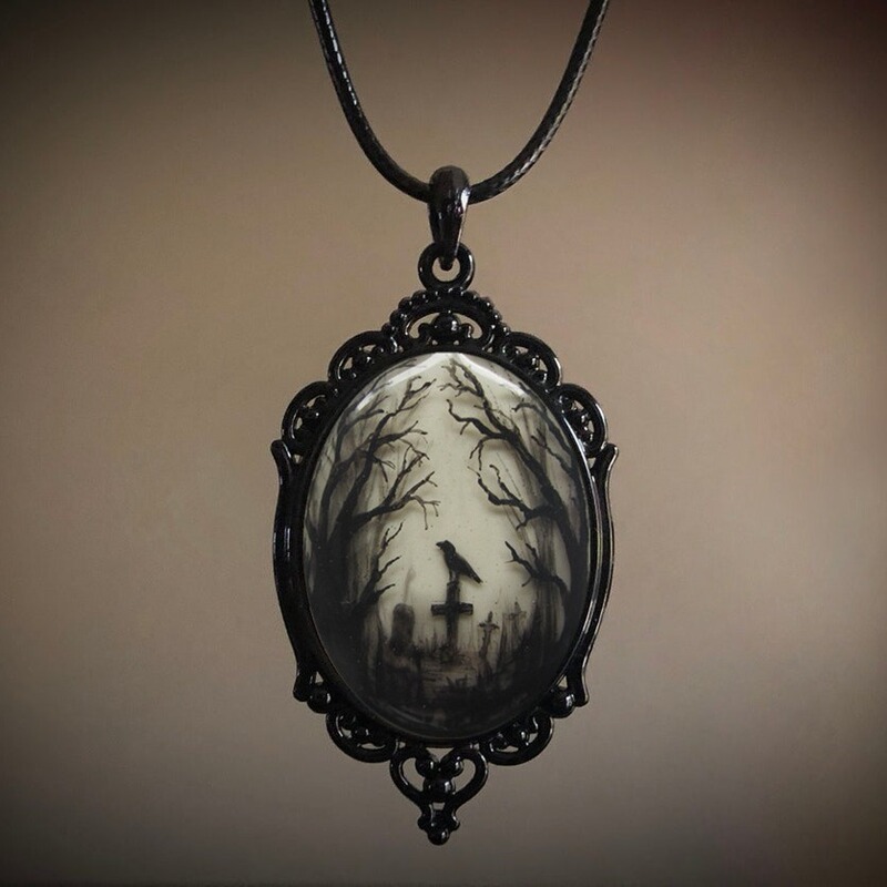 Cross-border foreign trade Amazon Gothic Crow Forest Pendant Charm Necklace Factory Outlet Cross-border foreign trade Amazon Gothic Crow Forest Pendant Charm Necklace Factory Outlet