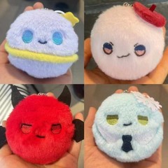 恋と深空祁煕黎深沈星回秦徹小団子は、かばんのストラップを押してプレゼントします