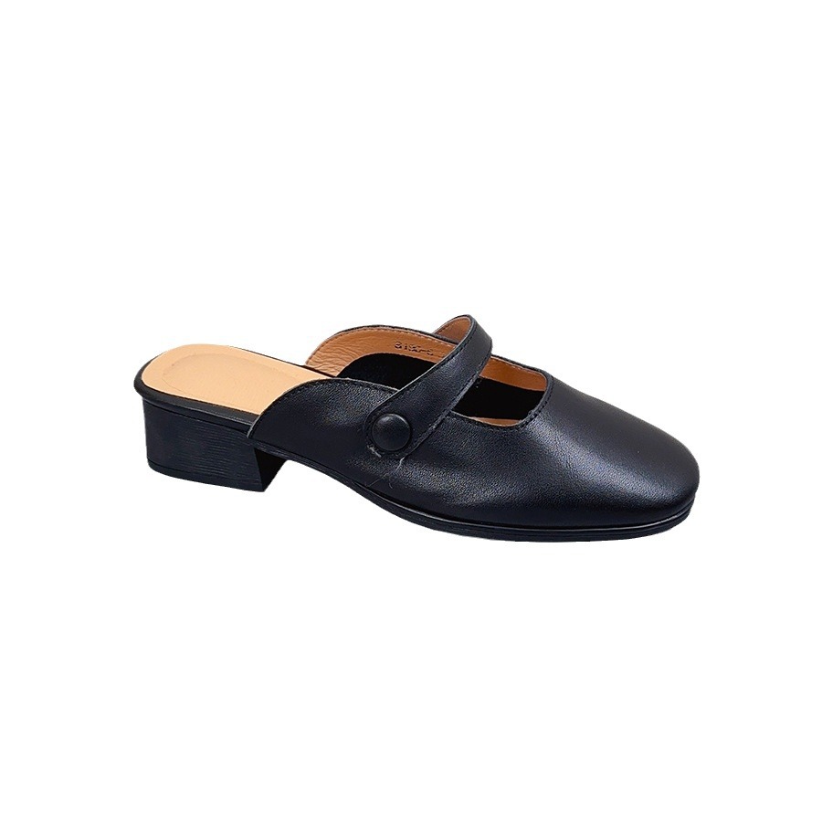 Leather slippers low-cut