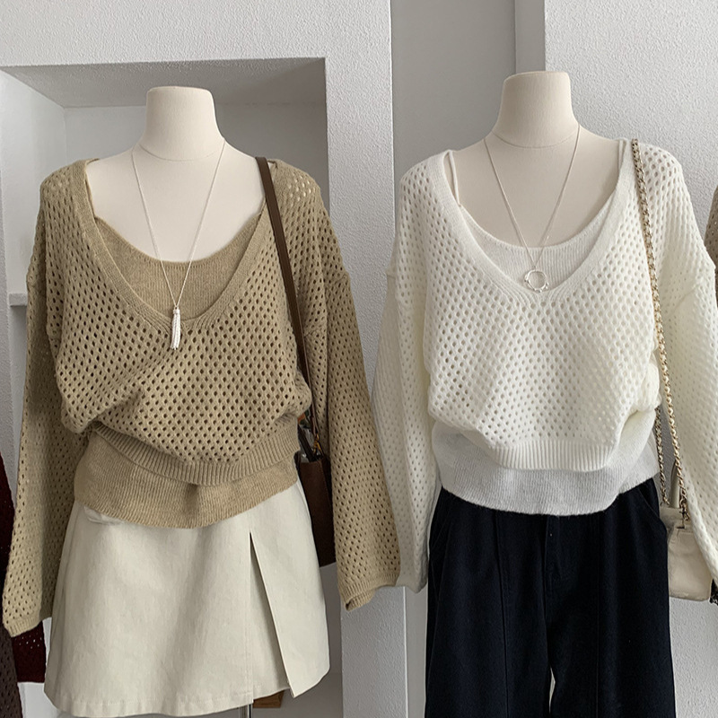 Omalai Early Autumn Suspender Slim Knitted Bottoming + Cut Out Casual Long-Sleeved V Neck Sweater Two-Piece Set for Women 5163