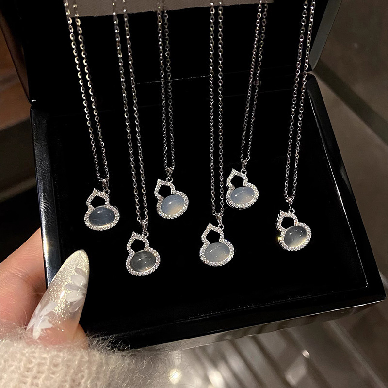Tich 新中国風ナチュラルホワイトカルセドニーひょうたんネックレス女性の S925 スターリングシルバー氷透明感富ルーカントラディショナルスタイル鎖骨チェーントレンド|undefined
