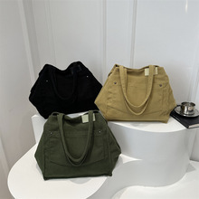 ��о�q�n����������e2025�ļ��¿�W�����s��ɫ���؆μ����Ů