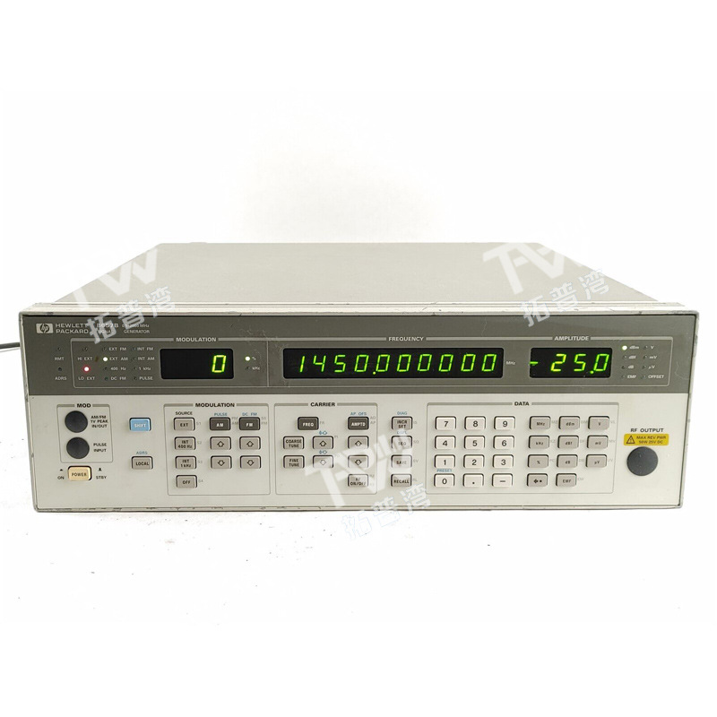 HP/惠普 100 kHz 至 2.06 GHz 8657B 合成信号发生器