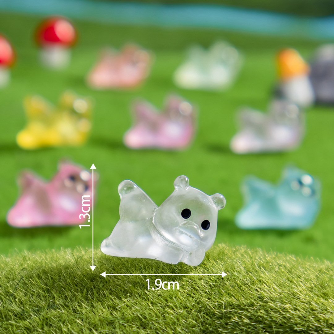 야광 작은 동물 돼지 믹스