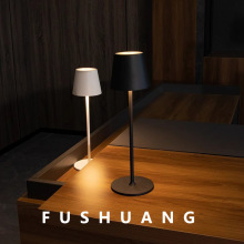 跨境爆款led台灯简约复古咖啡厅氛围灯桌灯触摸usb充电酒吧台灯