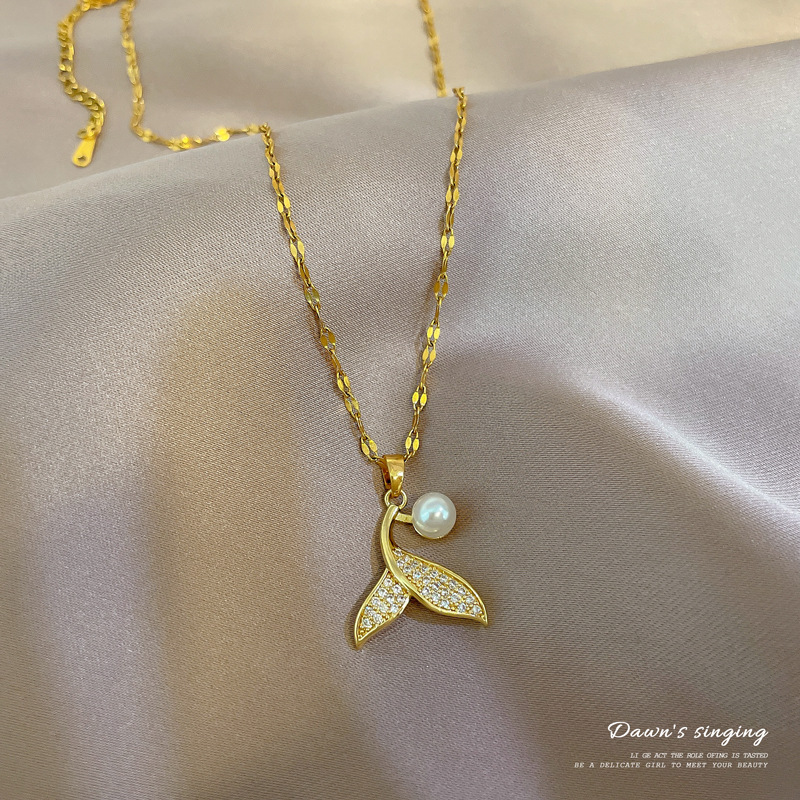 Titanium steel pearl necklace mermaid pendant rice beads simple fishtail necklacepicture4