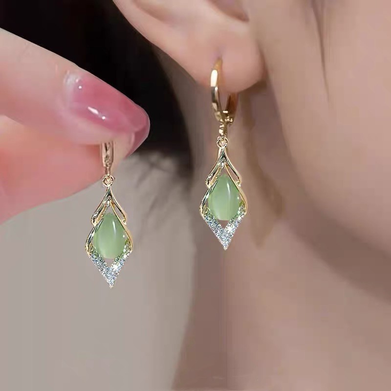 Elegant fashionable sophisticated universal agile earrings…