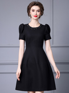 Zhili Bubble Sleeves Little Black Dress 2024 New High end Luxury Temperament Handmade Nail Diamond High Waist Umbrella S
