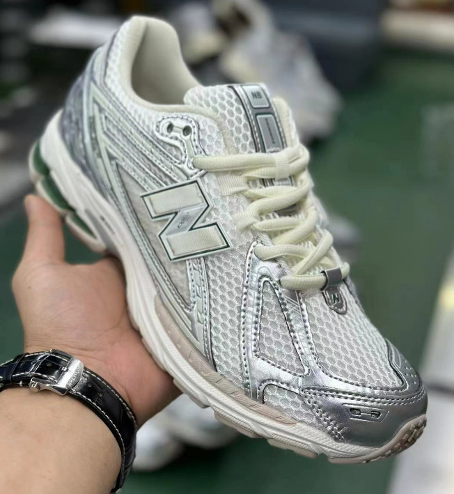 莆田ランニングシューズ NB1906 ホワイトシルバー通気性液体銀増強ダッドシューズ男性と女性のカジュアルスポーツシューズファッション|undefined