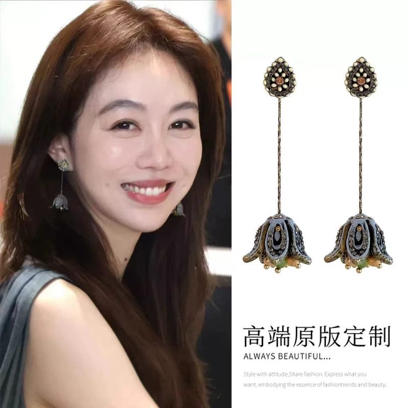 中餐厅姜研同款花朵流苏耳环女2025新爆款气质耳钉轻奢高级感耳饰|undefined
