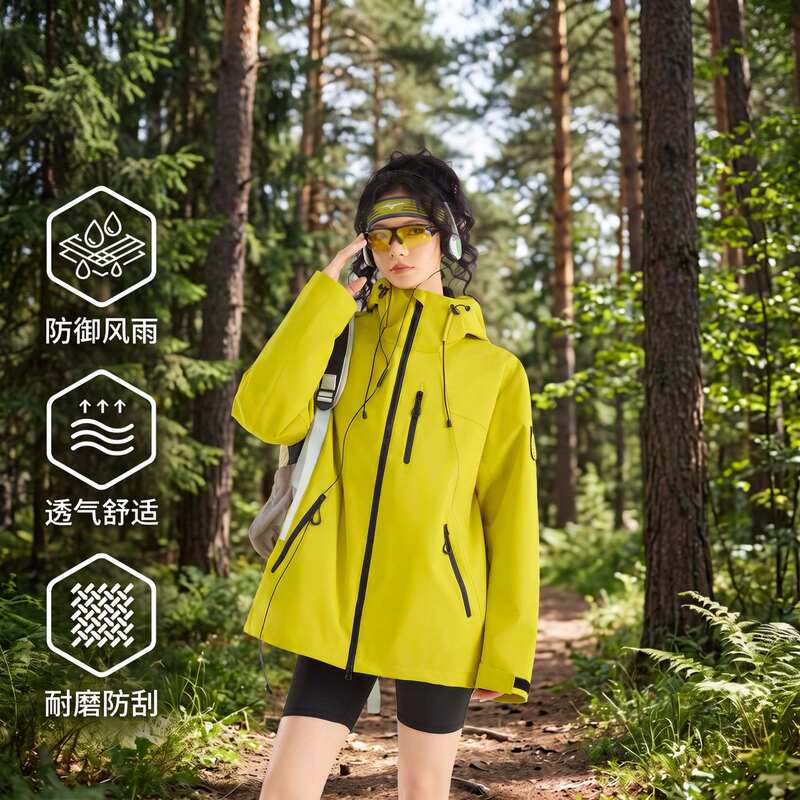 Camel brand 3-in-1 jacket with graphene thermal lining for outdoor mountaineering in winter Camel brand 3-in-1 jacket with graphene thermal lining for outdoor mountaineering in winter