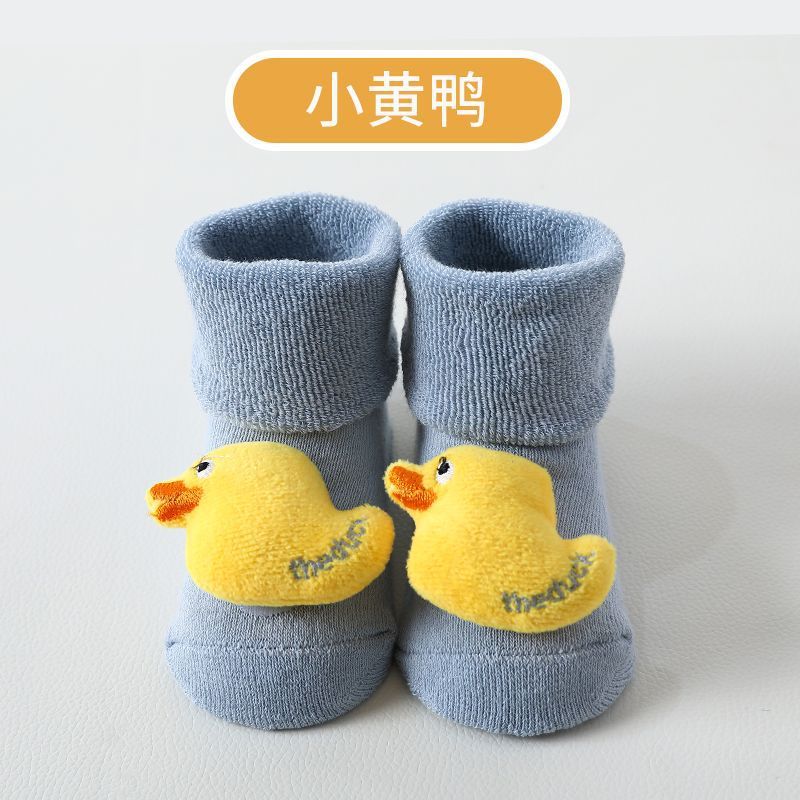 赤ちゃんの学校の靴下の赤ちゃんのA類の秋冬の床の靴下の子供の厚い毛の輪の靴下の男女の子供の靴の靴下の卸売り|undefined