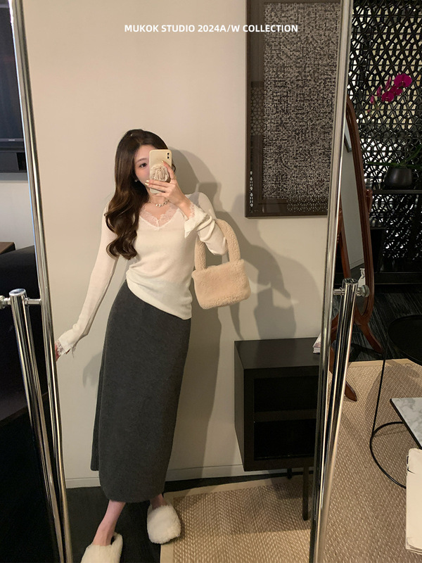 MUKOK冬日伊甸园~设计感蕾丝拼接V领法式打底内搭针织衫上衣女|undefined