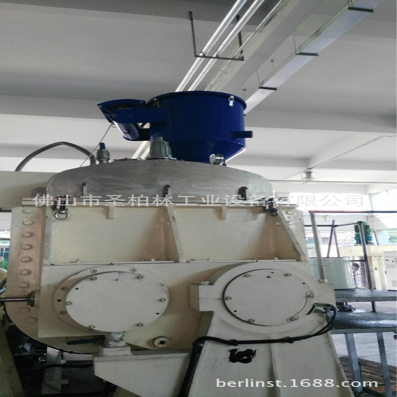 ��������ԭ�ϳ����ɻ���������ϵͳ ѹ��������߸��²���������