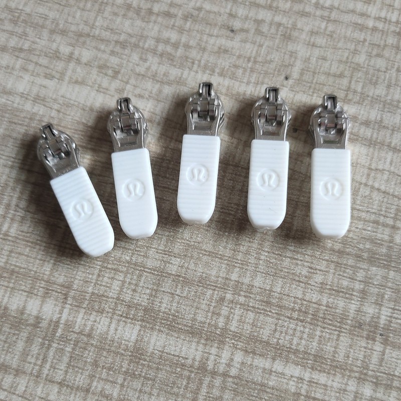 メーカー直販3号スプリングヘッドプラスチック検査針はロゴを専門的に作ることができる|undefined