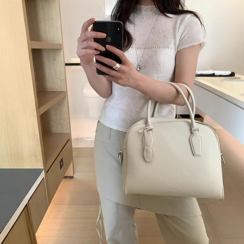 Korean Style Spring New Solid Color Short-Sleeve Hollow-Out See-Through Knit T-Shirt for Women, Round Neck Pullover Sweet Rolled-Edge Top for Women