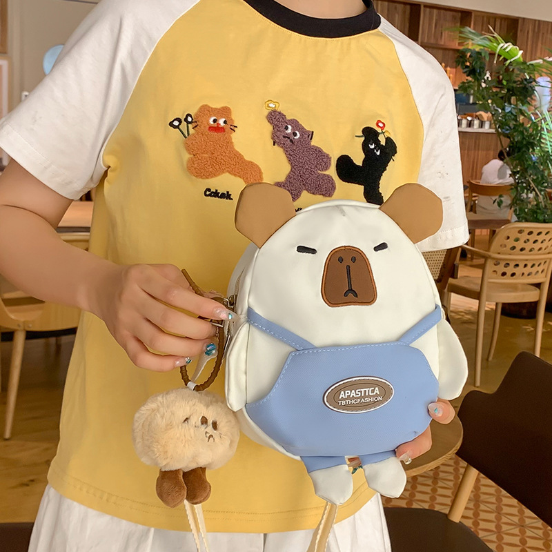 2024 nuevo bolso de hombro de dibujos animados casual salvaje infantil lindo carpincho bolso de mensajero ligero al por mayor