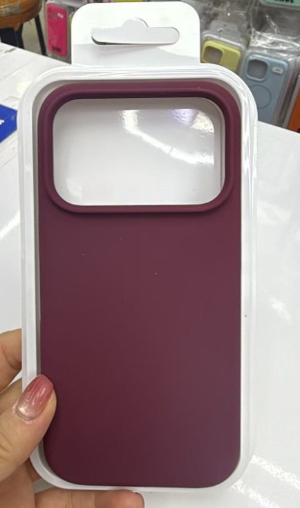 Funda Magnética Anticaídas para iPhone de Silicona Antigolpes image 8