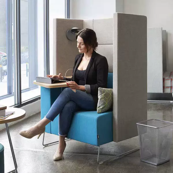 High-Back Sofa Chair Designer Lounge Meeting Reception Area Office Sofa Simple Italian-Style Sofa Chair with Table Board