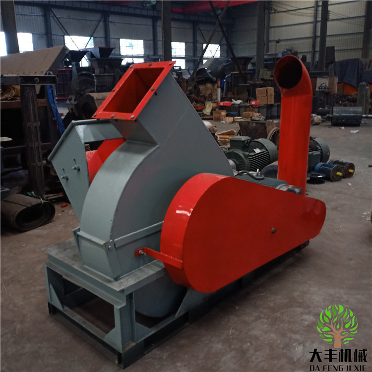 800型斜进料竹子削片机强制喂料板条原木边角料粉碎木材切片机