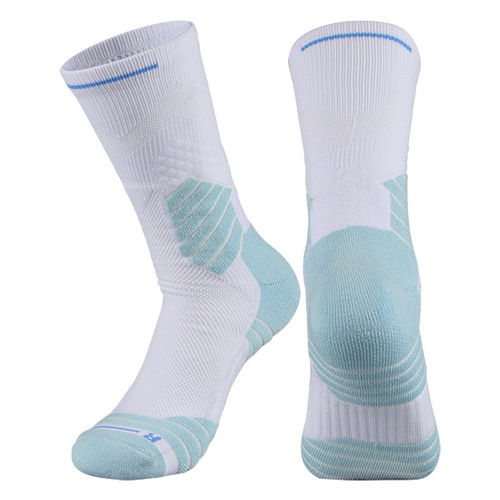 Customize various sports socks, including basketball socks, running socks, hiking socks, football socks, and ski socks, based on images and samples.