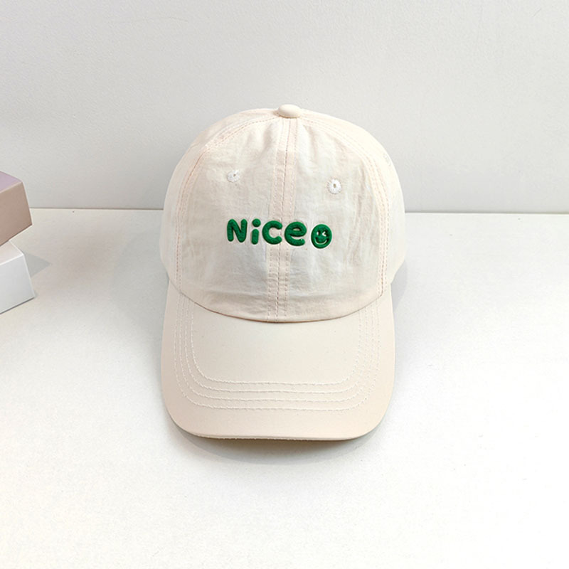 Sombreros infantiles primavera y verano color caramelo sombrero de sol de niñas letras bonitas sombrero de béisbol sombrero de boca de pato sombrero de sol de bebé