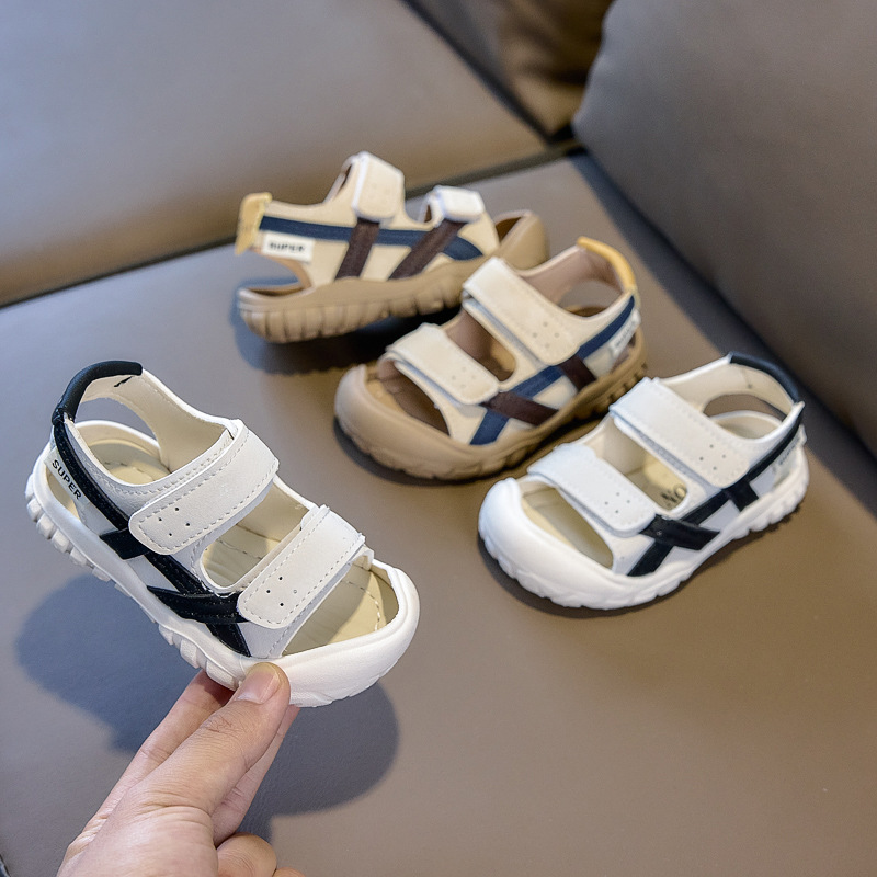 2026 verano nuevo niño zapatos para niños zapatos de playa bebés con suela suave sandalias deportivas para el cabello