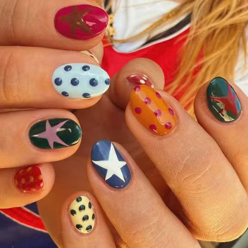 Cross-Border American-Style Star and Dot Design Multi-Color Short Oval Press-On Nails for Independence Day