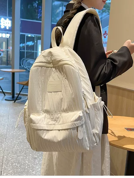 Student bag wholesale backpack 2024 new travel light beginning Senior high school college student bag simple backpack