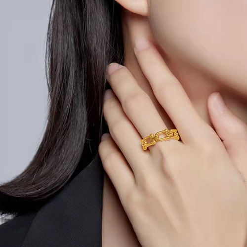 Sand gold retro ring women's niche design light luxury European and American cool style copper gold-plated finger ring gift