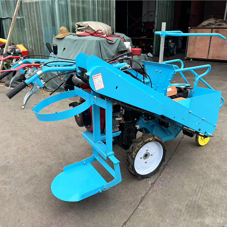 输送带装袋玉米收获机单行柴油机款掰玉米机省人力可装袋掰苞米