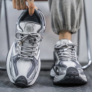 2025�¿���Ь�r�г����W��͸���\�����eЬ�����������ϵ�Ь���l