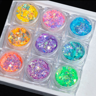 �������ò�������Ƭ�貝u׃��Ϸ��Ɍ������ۊy�W�۴���Ƭ