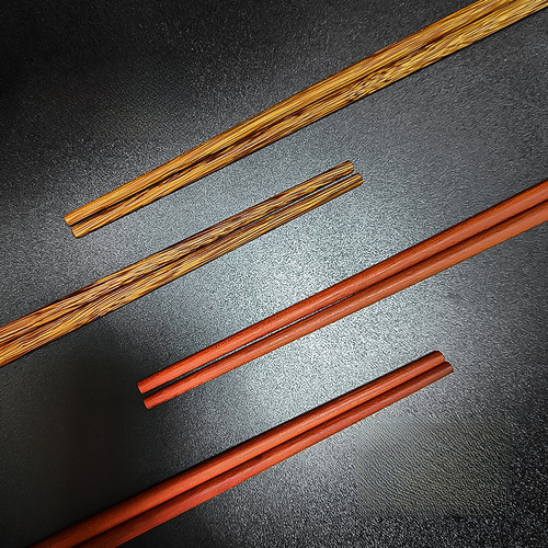 Topfu Real Wood Chopsticks Wholesale Chicken Wing Wood Chopsticks Gift Hotel Chopsticks Round Fu Red Sandalwood Wooden Chopsticks Household Chopsticks 